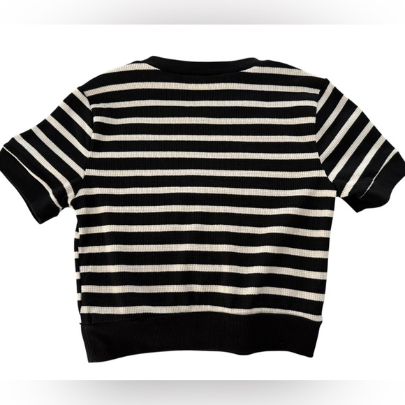 Atelier by Kirious Striped Ribbed Tee Size M | Black Cream | NWT Cropped Fit - Picture 2 of 3